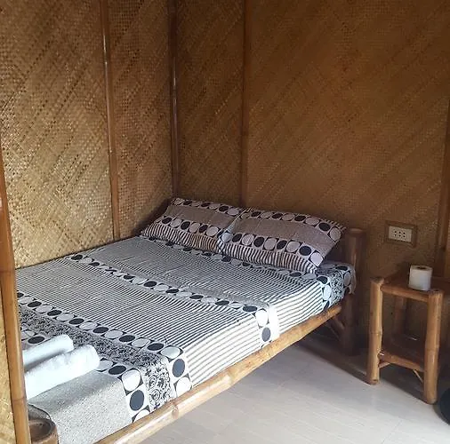Inn Guanna's Place & Restaurant 2*