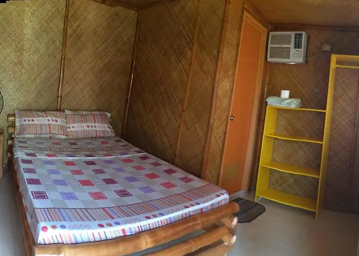 Inn Guanna's Place & Restaurant 2*