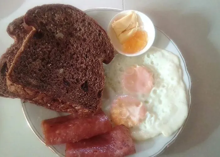 Guanna's Place & Restaurant 2* Logon